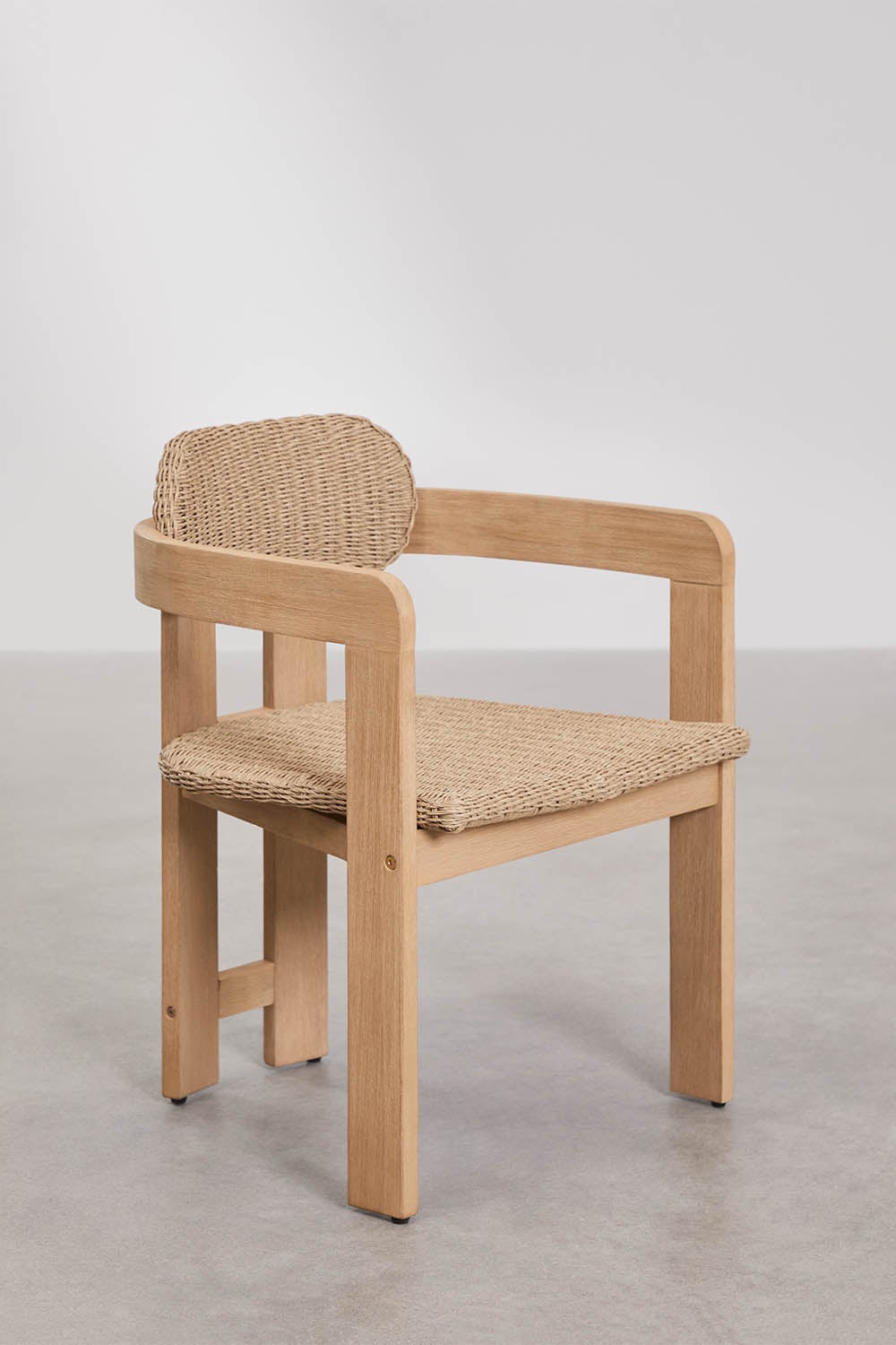 Set de table rectangulaire 220 x 100 cm Kandroa et 8 chaises de jardin en bois d'acacia et rotin synthétique Ginara, image de la galerie 7