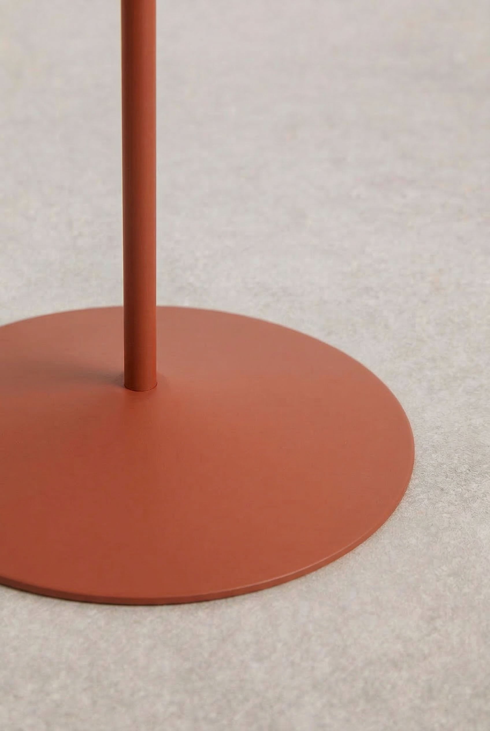 Lampe sur pied LED sans fil pour extérieur en fer Emilein, image de la galerie 4