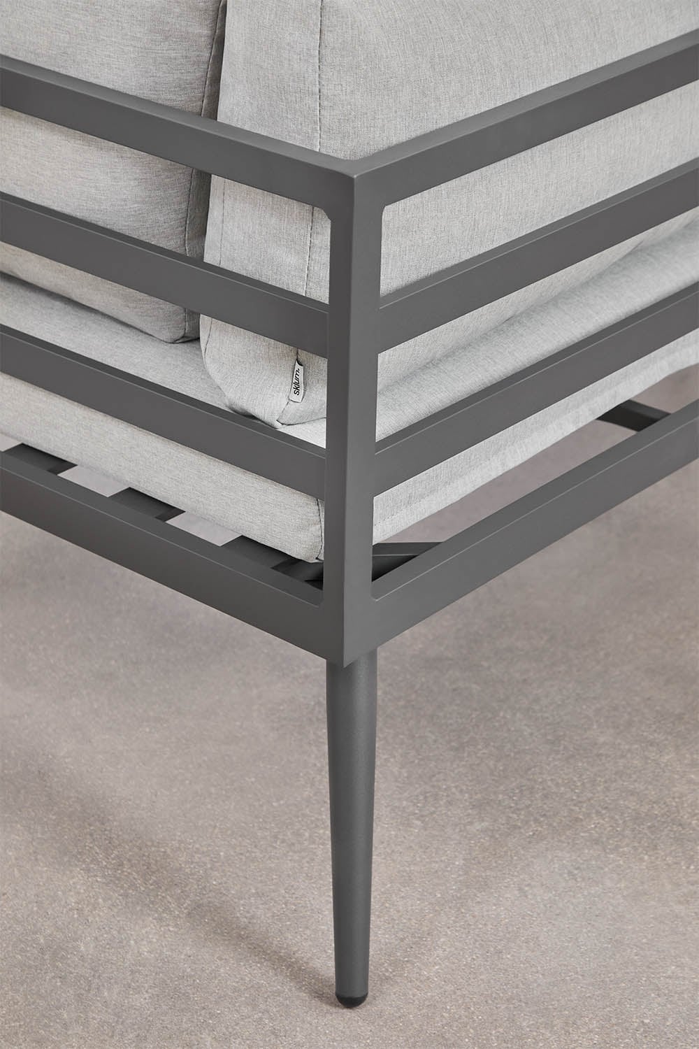 Ensemble de jardin avec canapé d'angle 4 places et table basse en aluminium et bois Nadi, image de la galerie 7