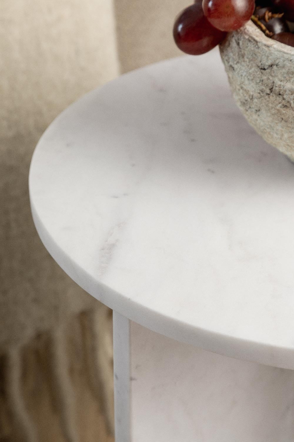 Table d'appoint ronde Ø35 cm en marbre Mencia, image de la galerie 2