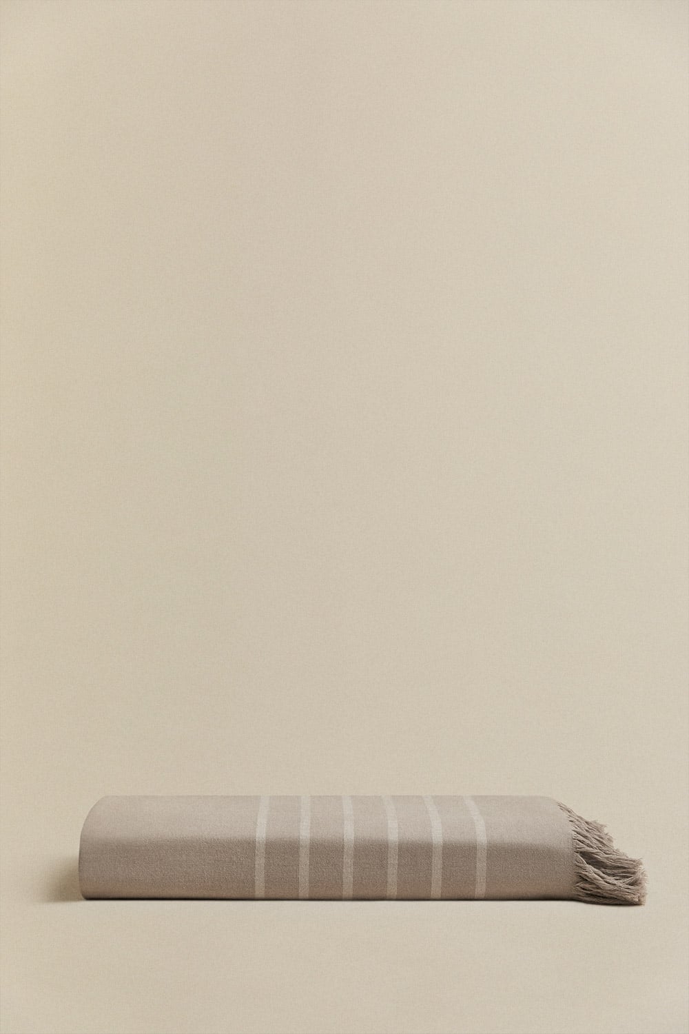 Serviette de plage en coton Calicut, image de la galerie 1