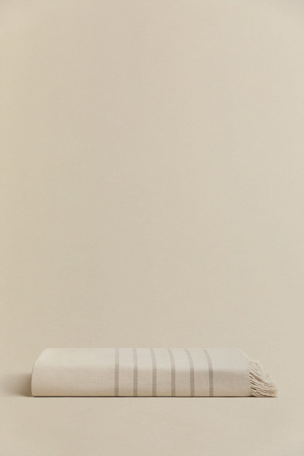 Serviette de plage en coton Calicut, image de la galerie 1