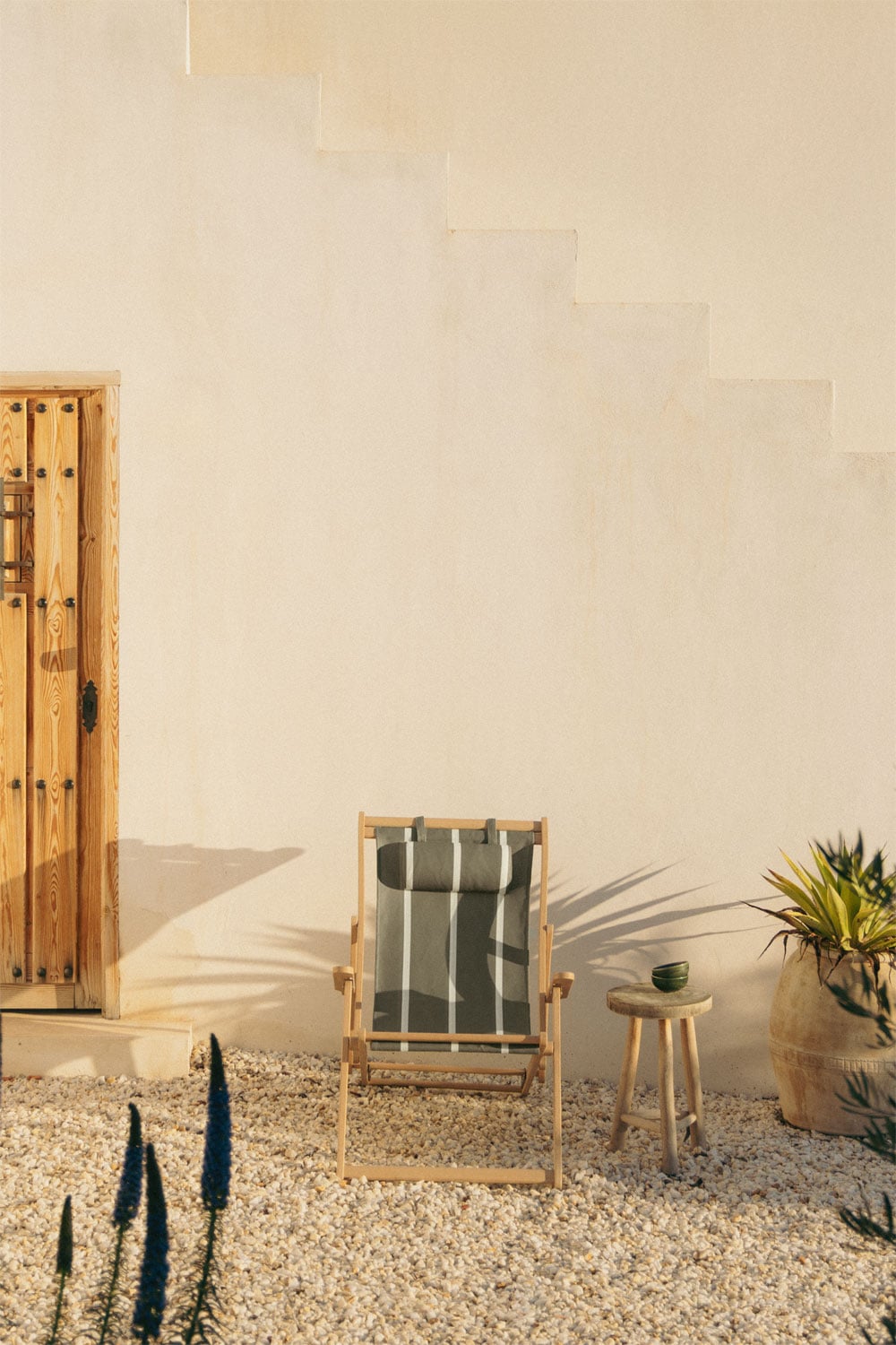 Hamaca pliante en bois d'acacia avec coussin Rondonia, image de la galerie 1