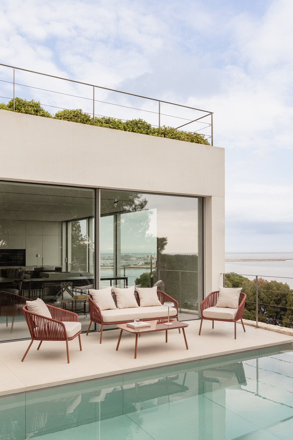 Ensemble de jardin avec canapé 2 places, 2 fauteuils en corde tressée et table basse Arhiza, image de la galerie 1