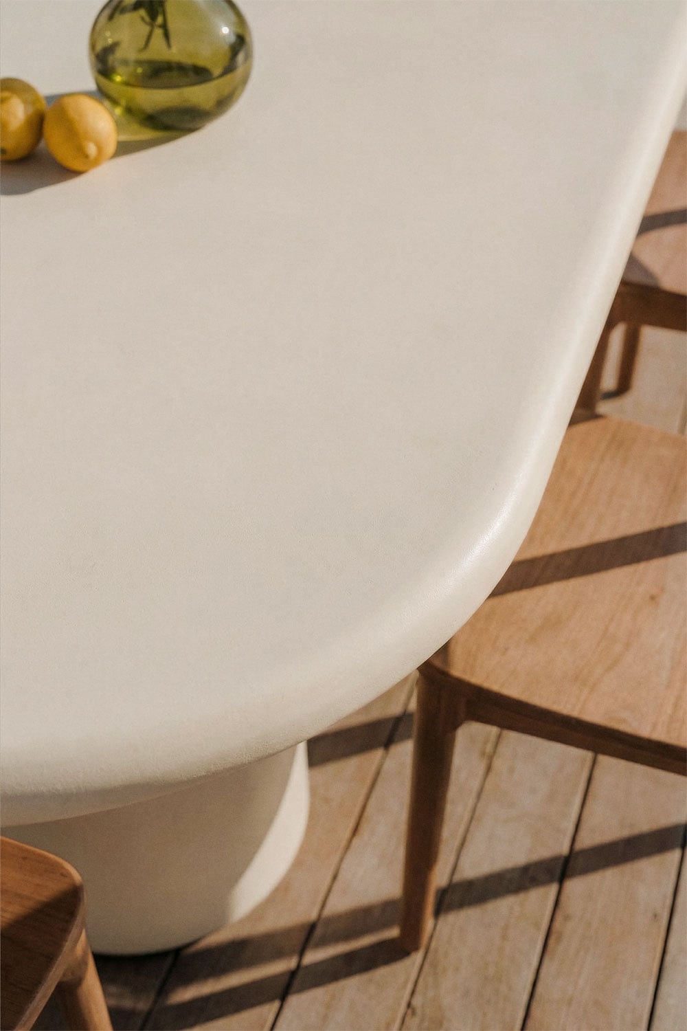 Table de jardin ovale 220x100 cm en ciment Namara, image de la galerie 2