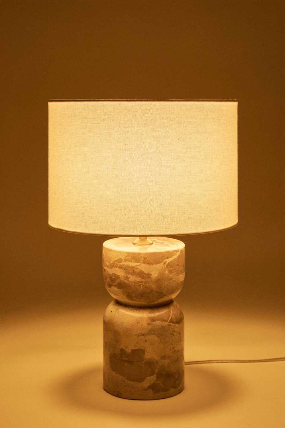 Lampe de table en pierre naturelle Diniz, image de la galerie 4