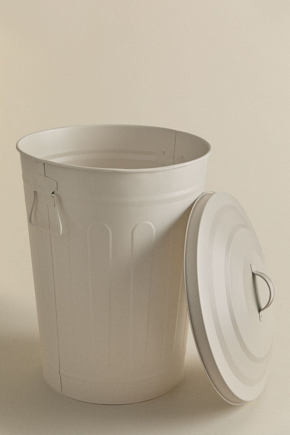 Poubelle avec couvercle pour extérieur en acier galvanisé Susi, image de la galerie 2