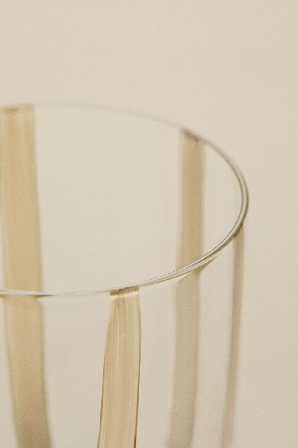 Pack de 4 verres à vin 27,5 cl en verre Jalviana, image de la galerie 4