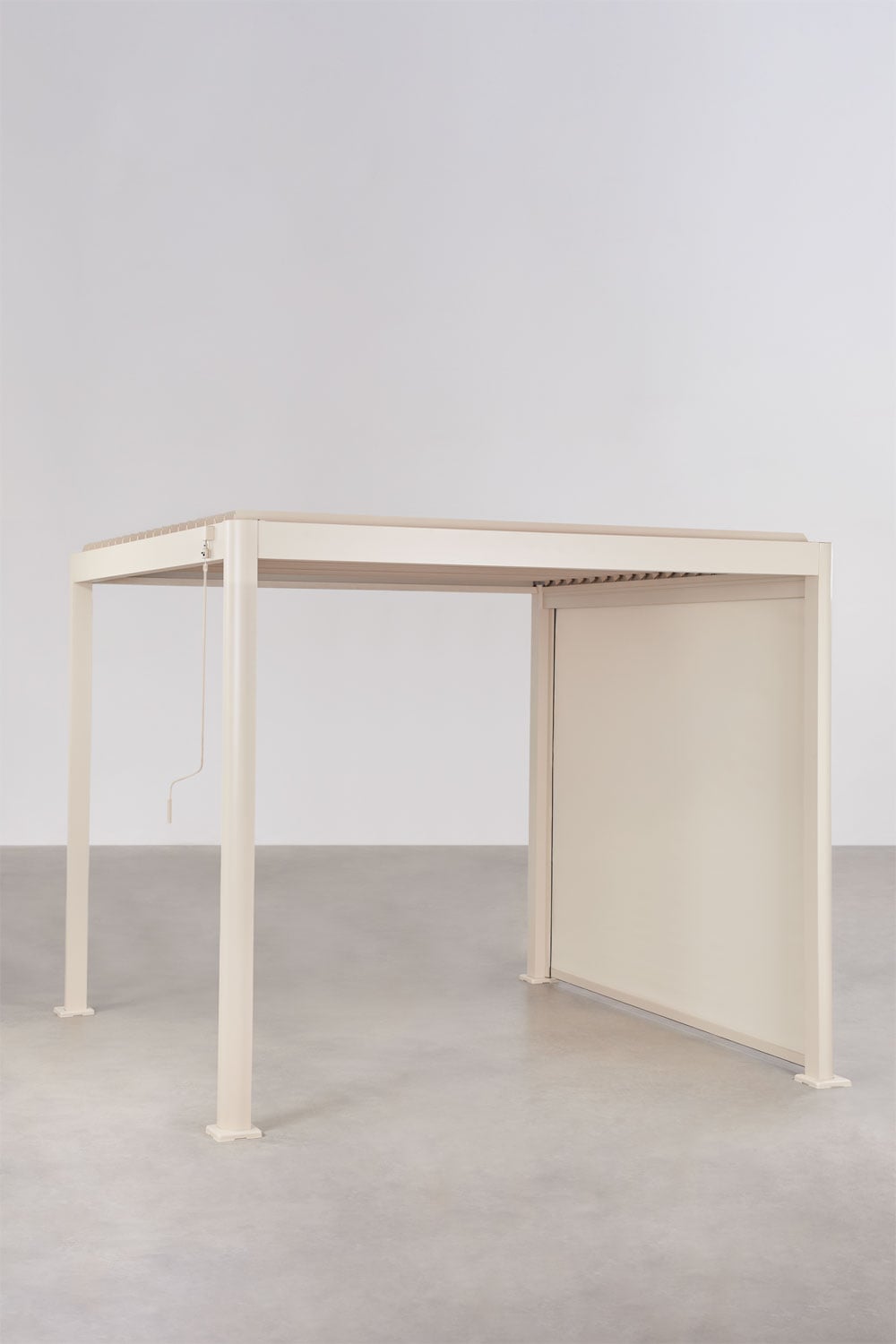 Pergola bioclimatique en aluminium avec lames et store latéral Druvia, image de la galerie 2