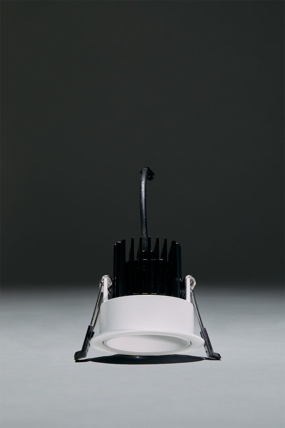 Downlight LED encastrable avec cadre rond Ø7 cm pour extérieur en aluminium Luisiana, imagen de galeria 3