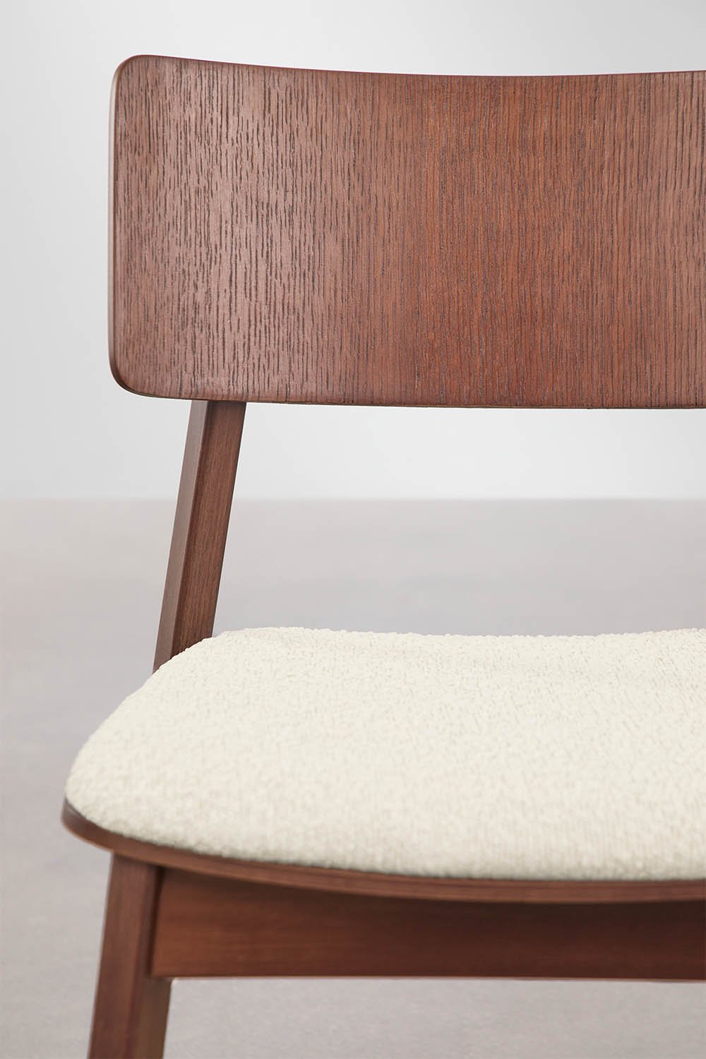 Chaise de salle à manger en bois Gilda, image de la galerie 4