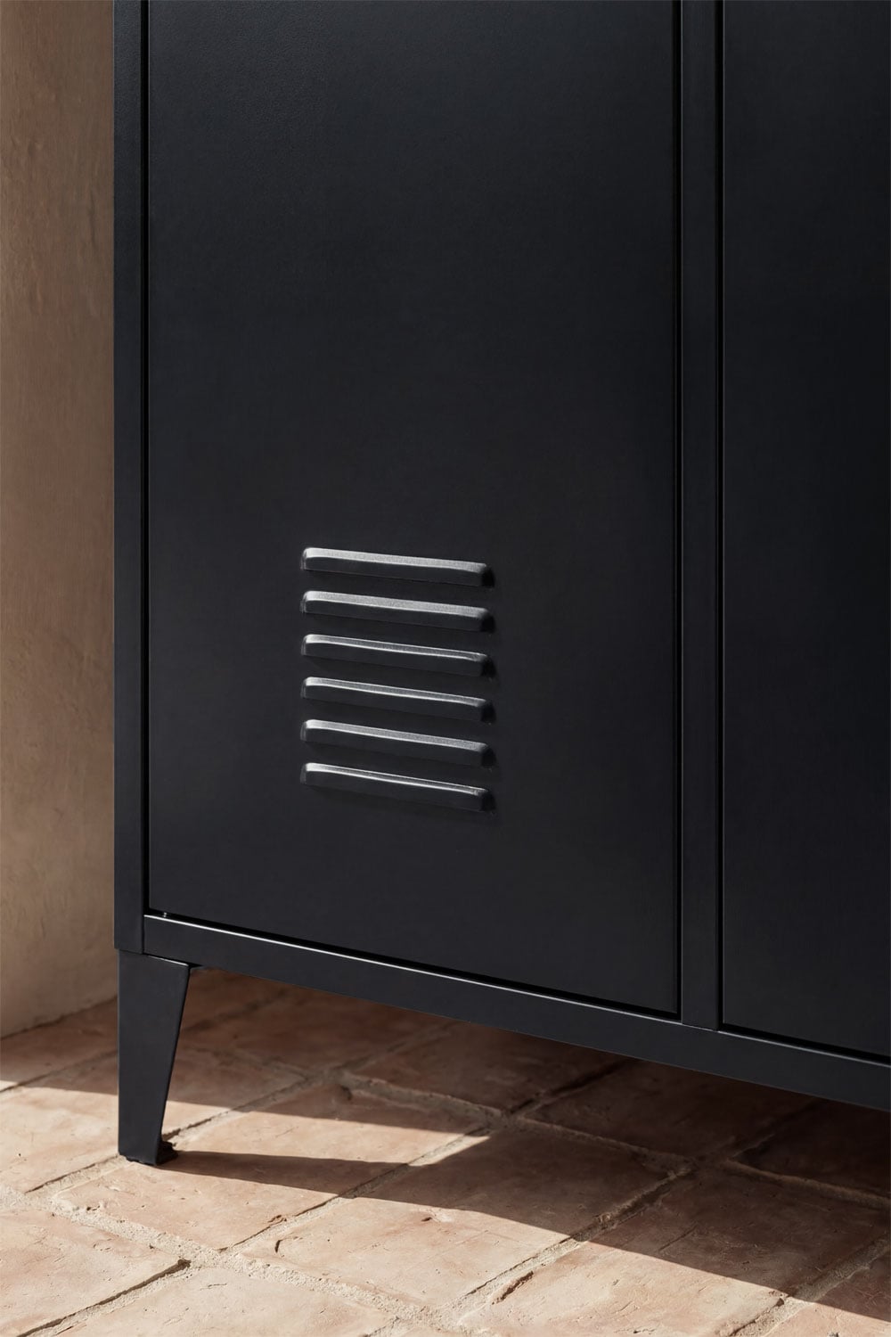 Armoire vestiaire 2 portes 80x180 cm en acier noir charbon Pohpli, image de la galerie 2