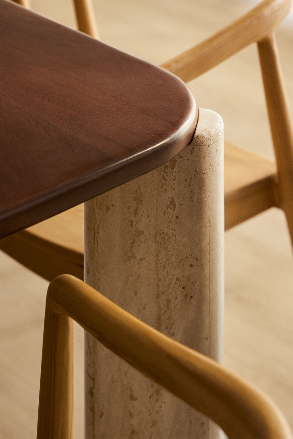 Table à manger rectangulaire 230x110 cm en bois de manguier et pierre naturelle Andeca, image de la galerie 2