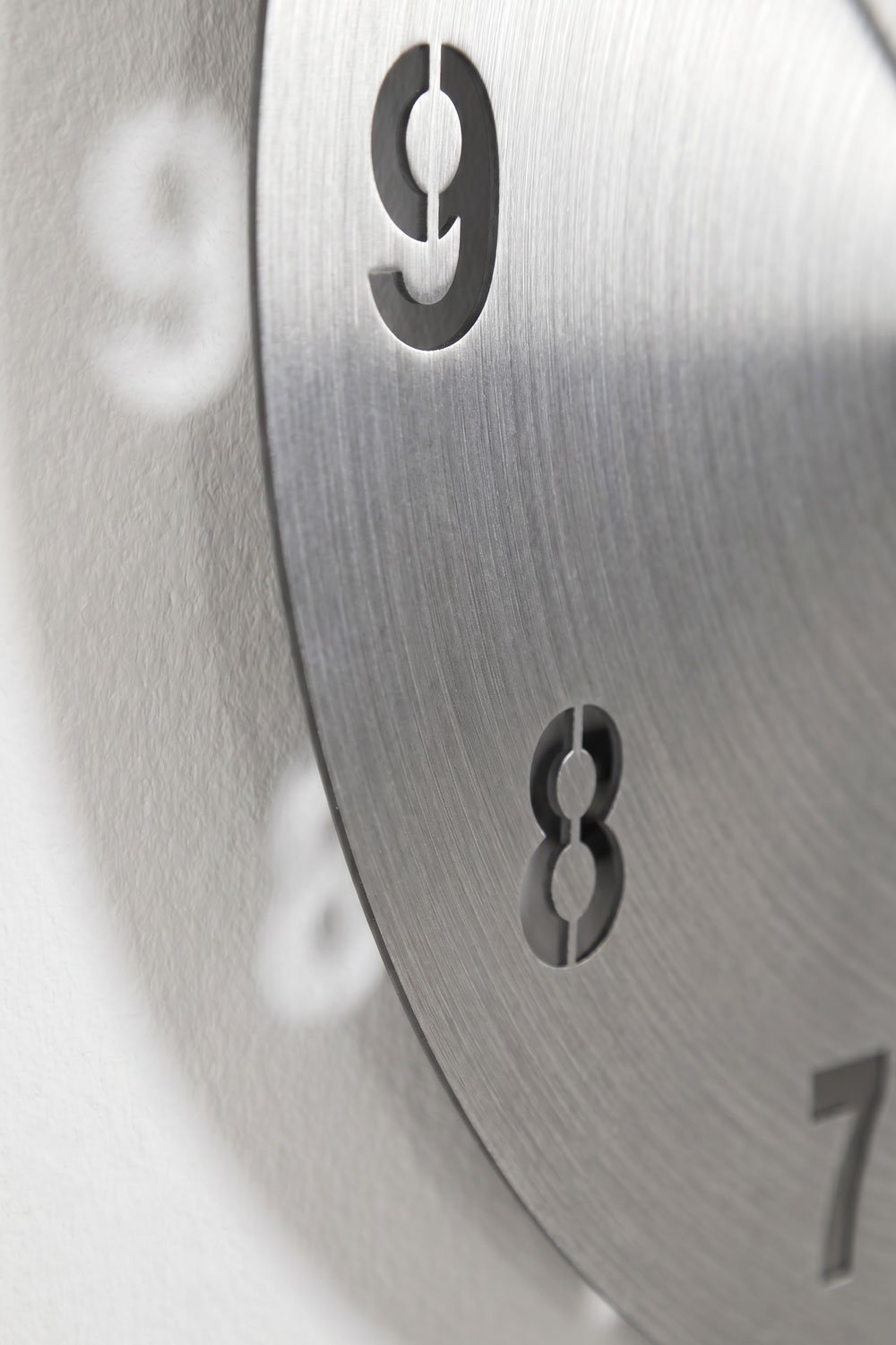 Horloge murale Ø40 cm en acier inoxydable Kimberly, image de la galerie 3