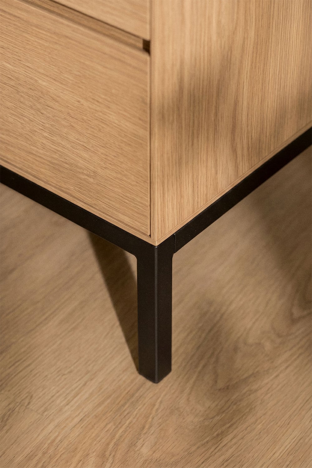 Pack de 2 tables de chevet 50x40 cm en MDF et placage chêne Bromley, image de la galerie 2