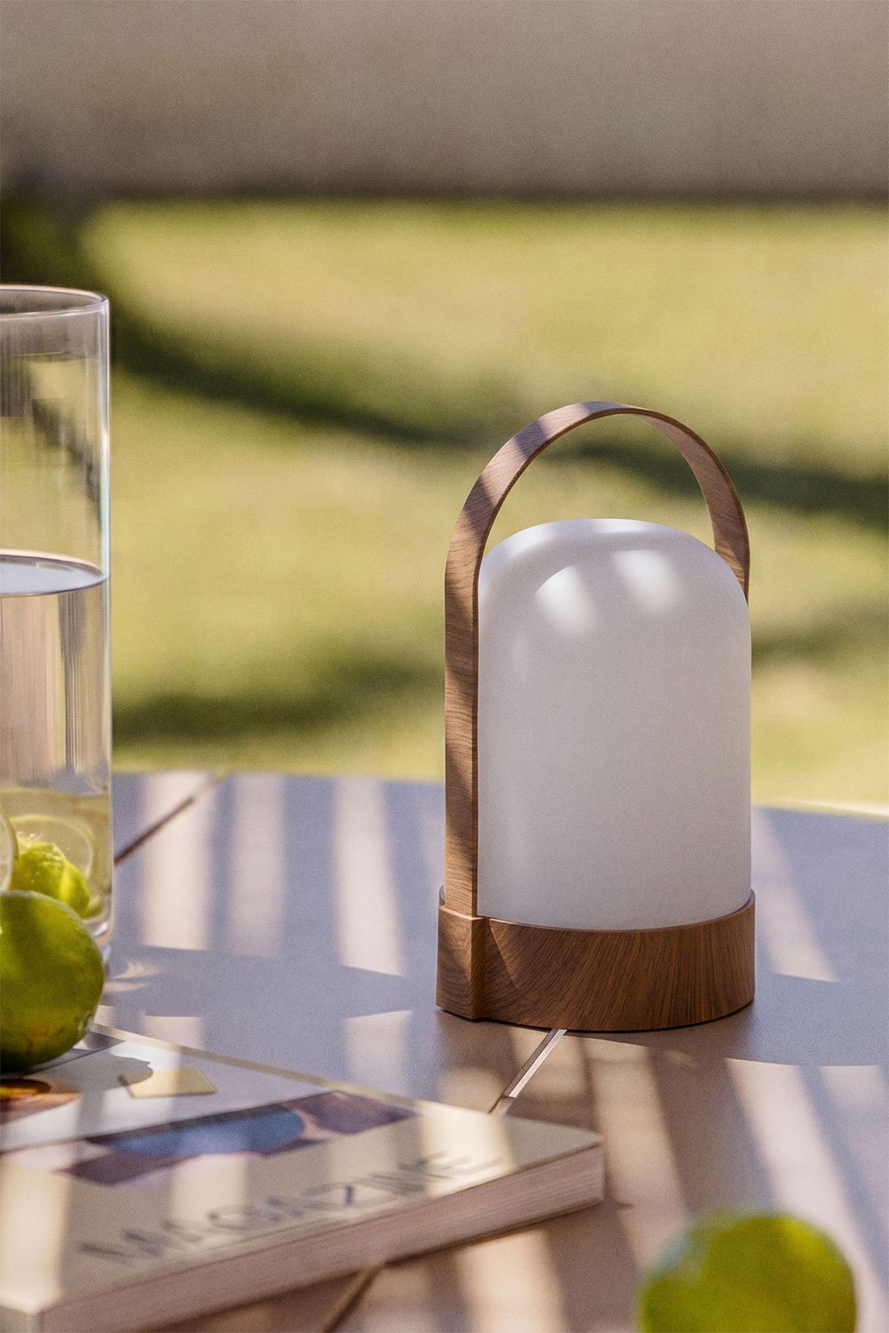 Lampe de table LED sans fil pour extérieur Agnese, image de la galerie 1