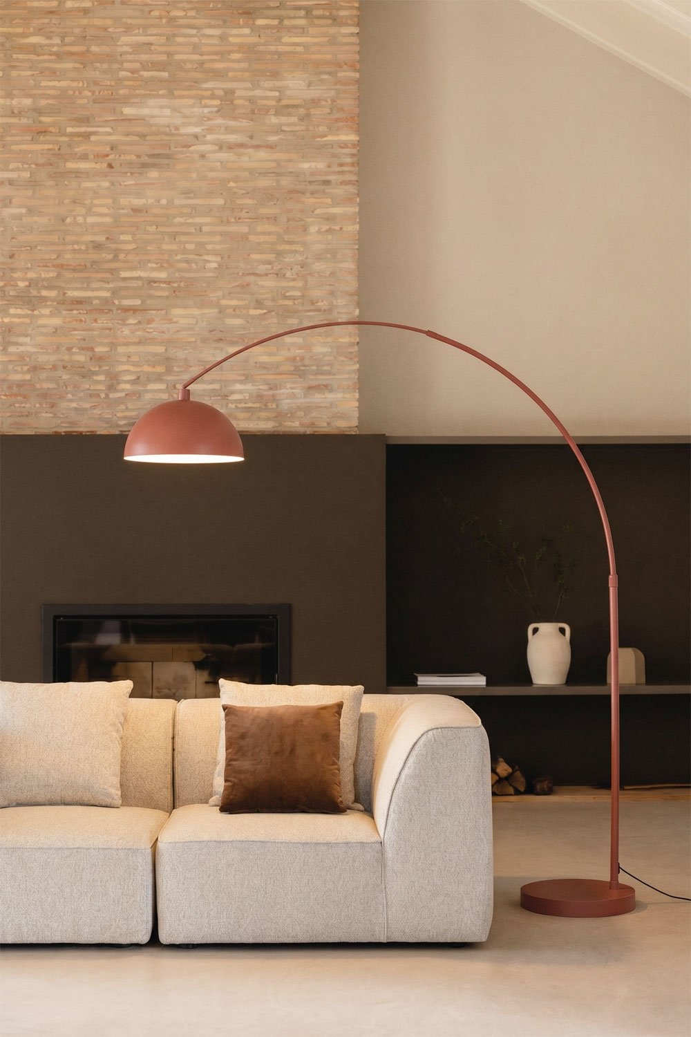 Lampadaire en fer Diala, image de la galerie 1