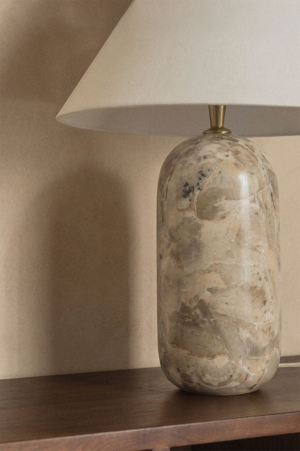 Lampe de table en pierre naturelle Yalvira, image de la galerie 2
