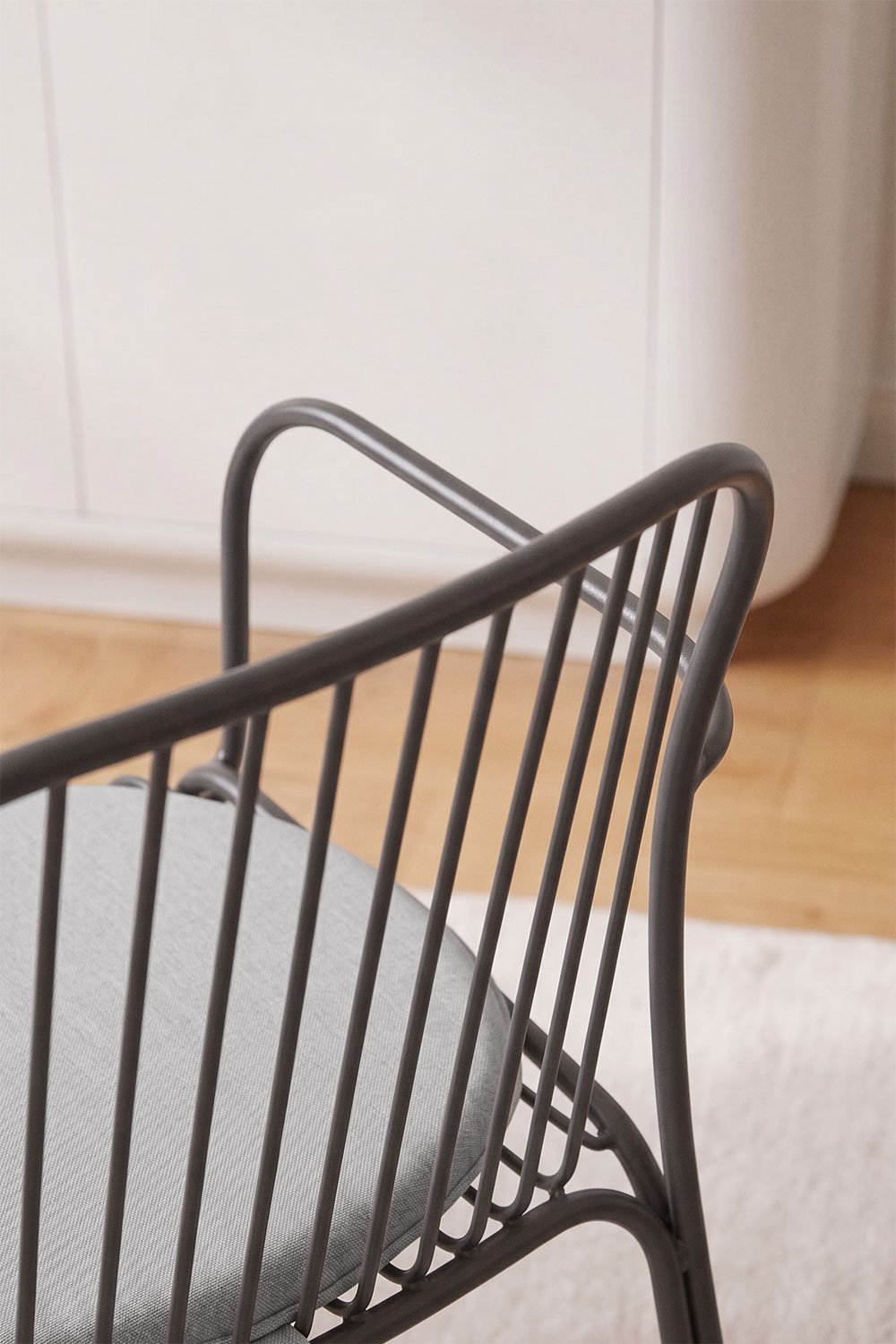 Chaise de salle à manger avec accoudoirs en acier Anerina, image de la galerie 2