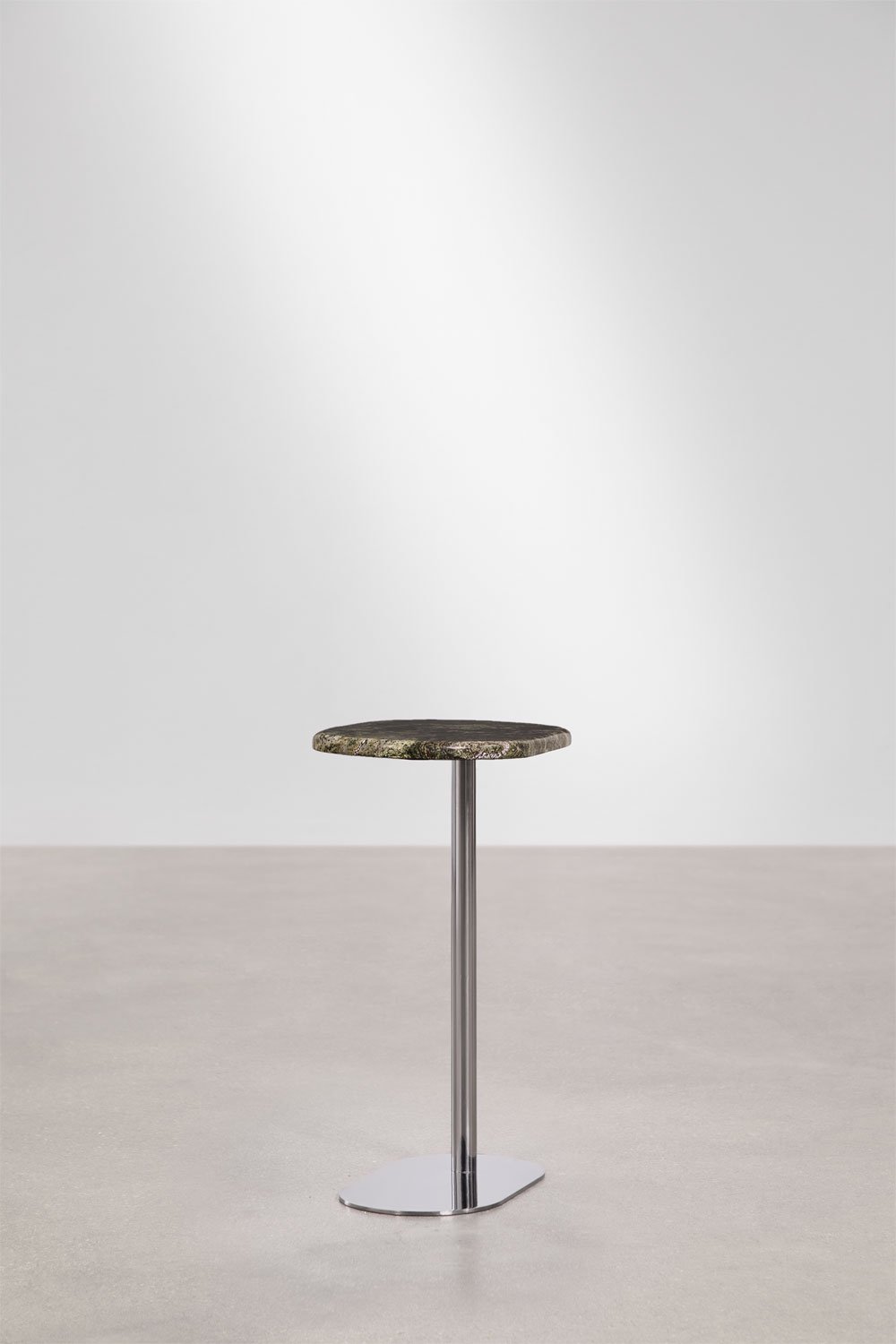 Table d'appoint ovale 45x25 cm en acier inoxydable Lumair, image de la galerie 4