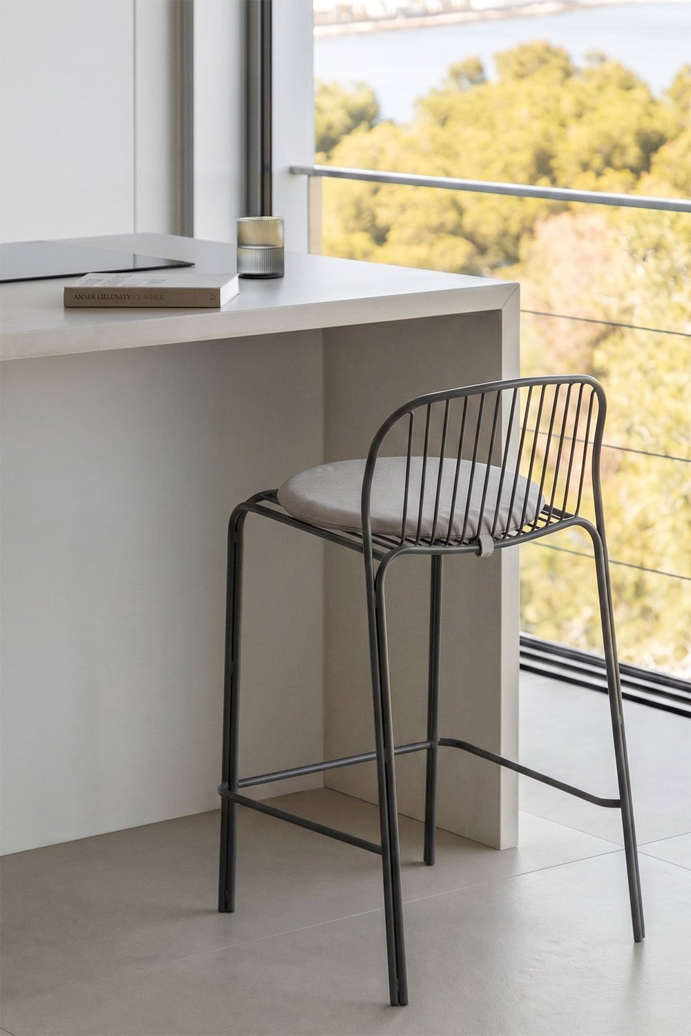 Pack de 2 tabourets hauts en acier Anerina, image de la galerie 1