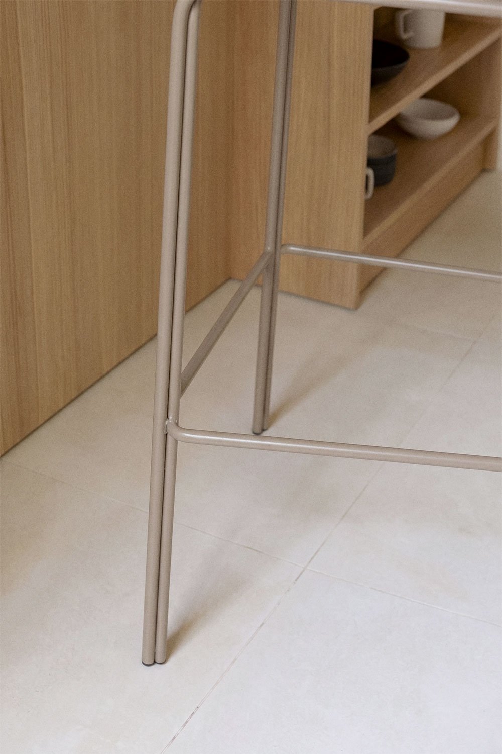 Tabouret haut en acier Anerina, image de la galerie 2