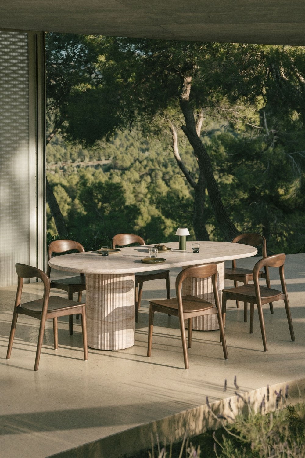Table de jardin ovale 220x100 cm aspect ciment travertin Velia, image de la galerie 1