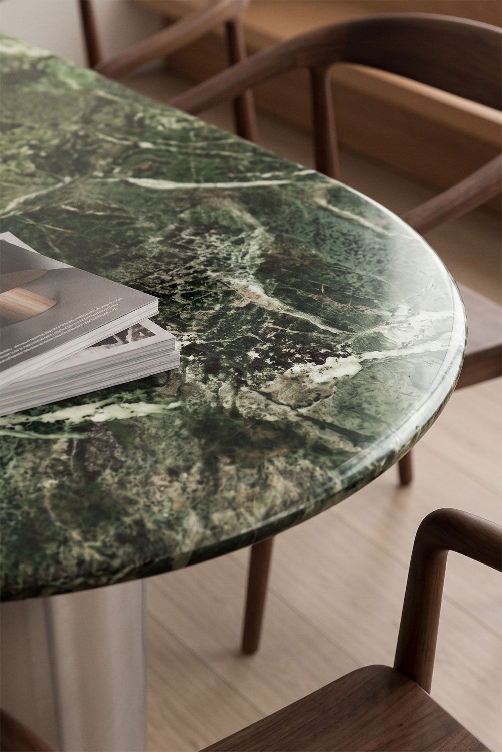 Oval dining table 220x110 cm Luceida, image de la galerie 2