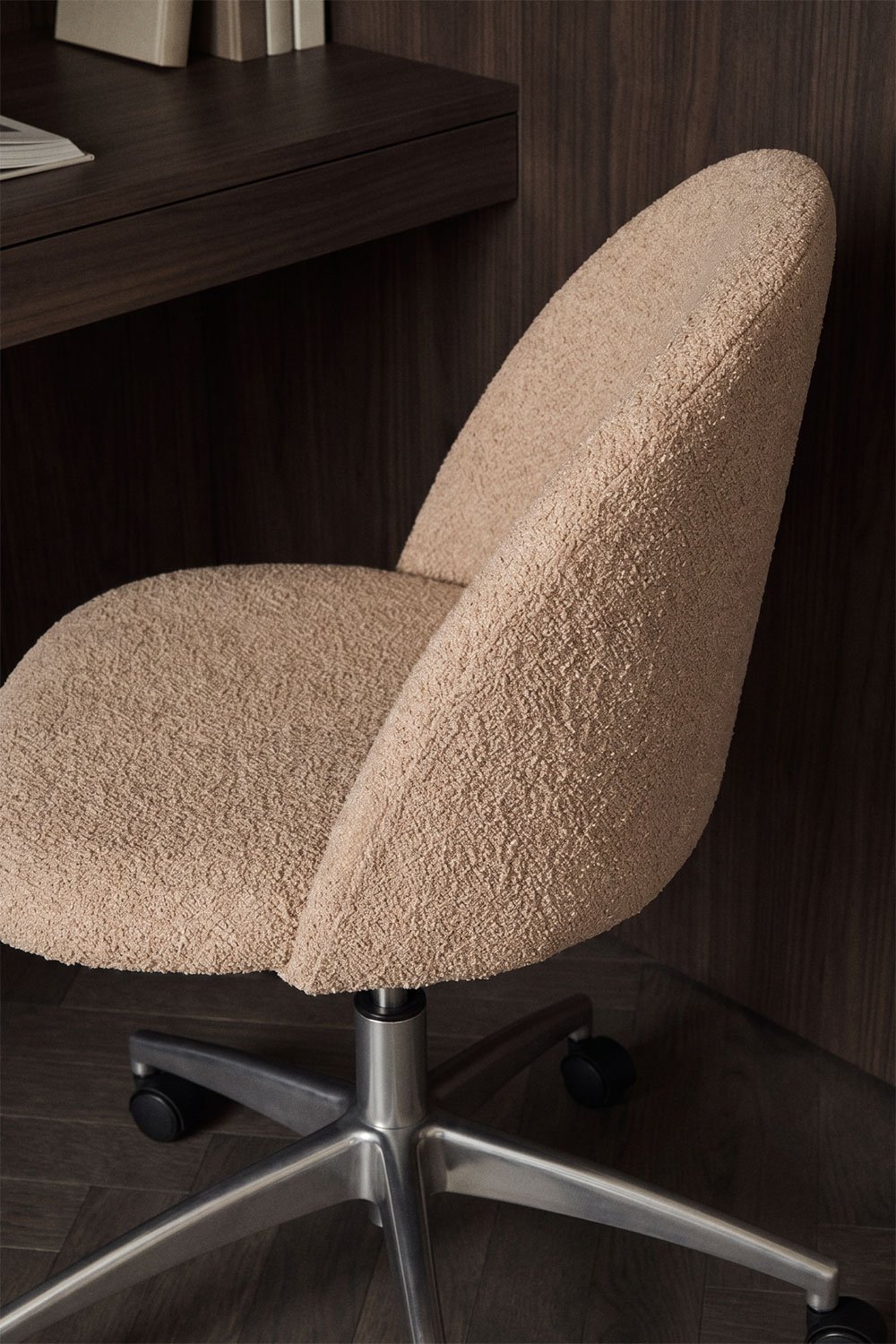 Chaise de bureau à roulettes tapissée Kana, image de la galerie 2