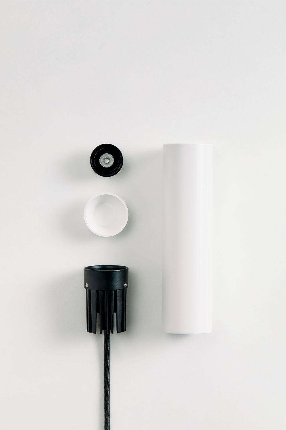 Pack de 4 appliques de plafond LED de surface ronds Ø4 cm en aluminium Orelva, imagen de galeria 7