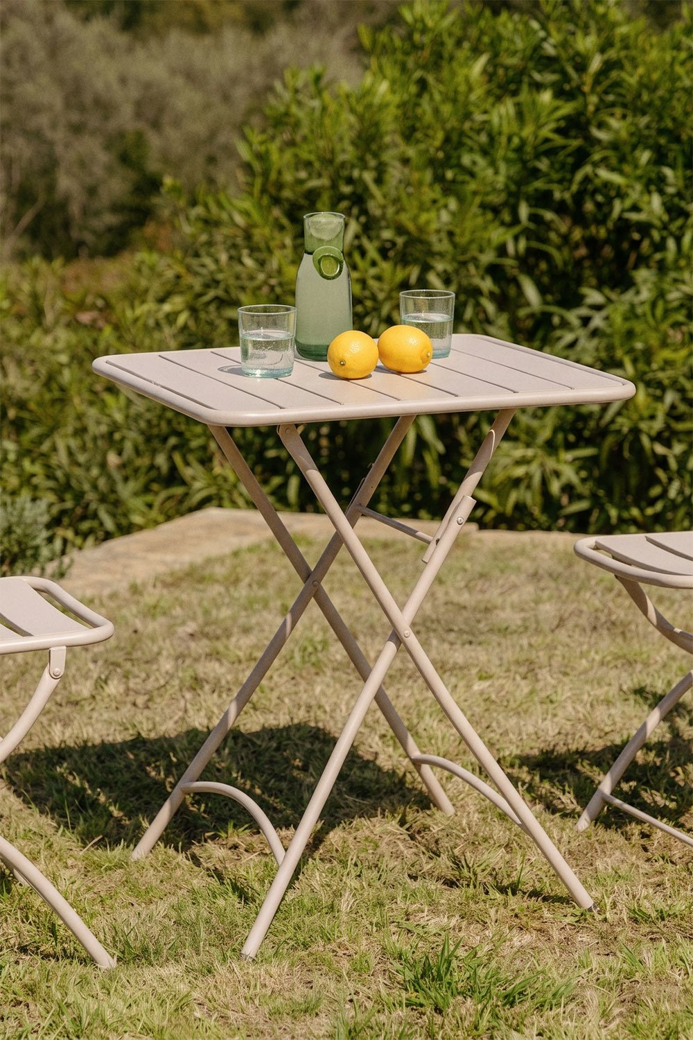 Table de jardin carrée 60x60 cm pliante en acier Janti, image de la galerie 1