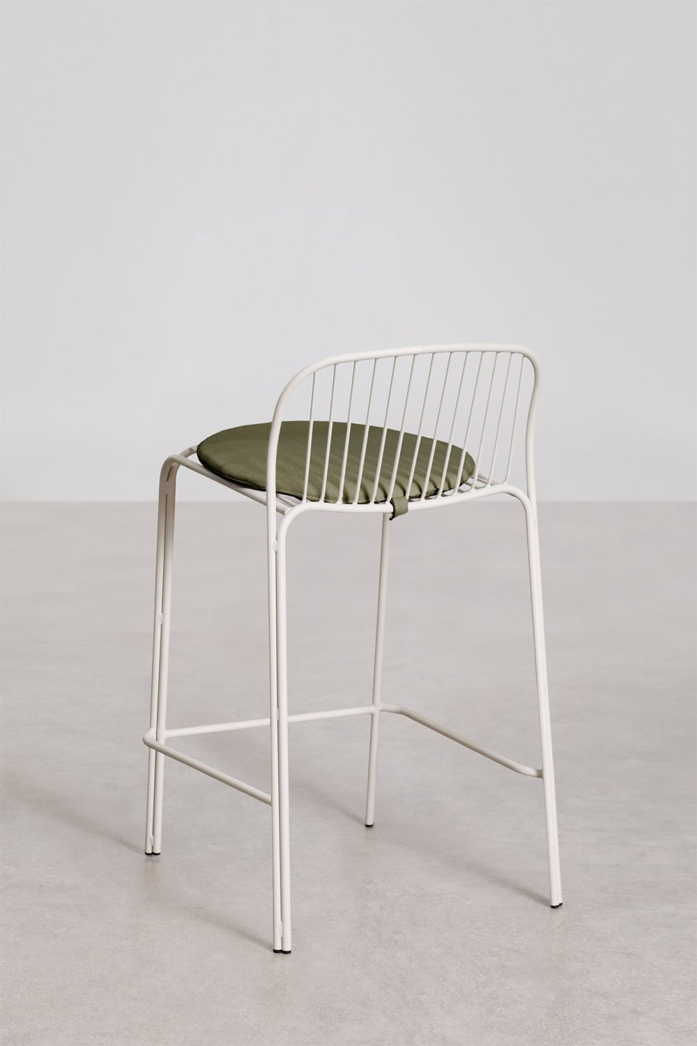 Pack de 4 tabourets de jardin hauts en acier Anerina, image de la galerie 5