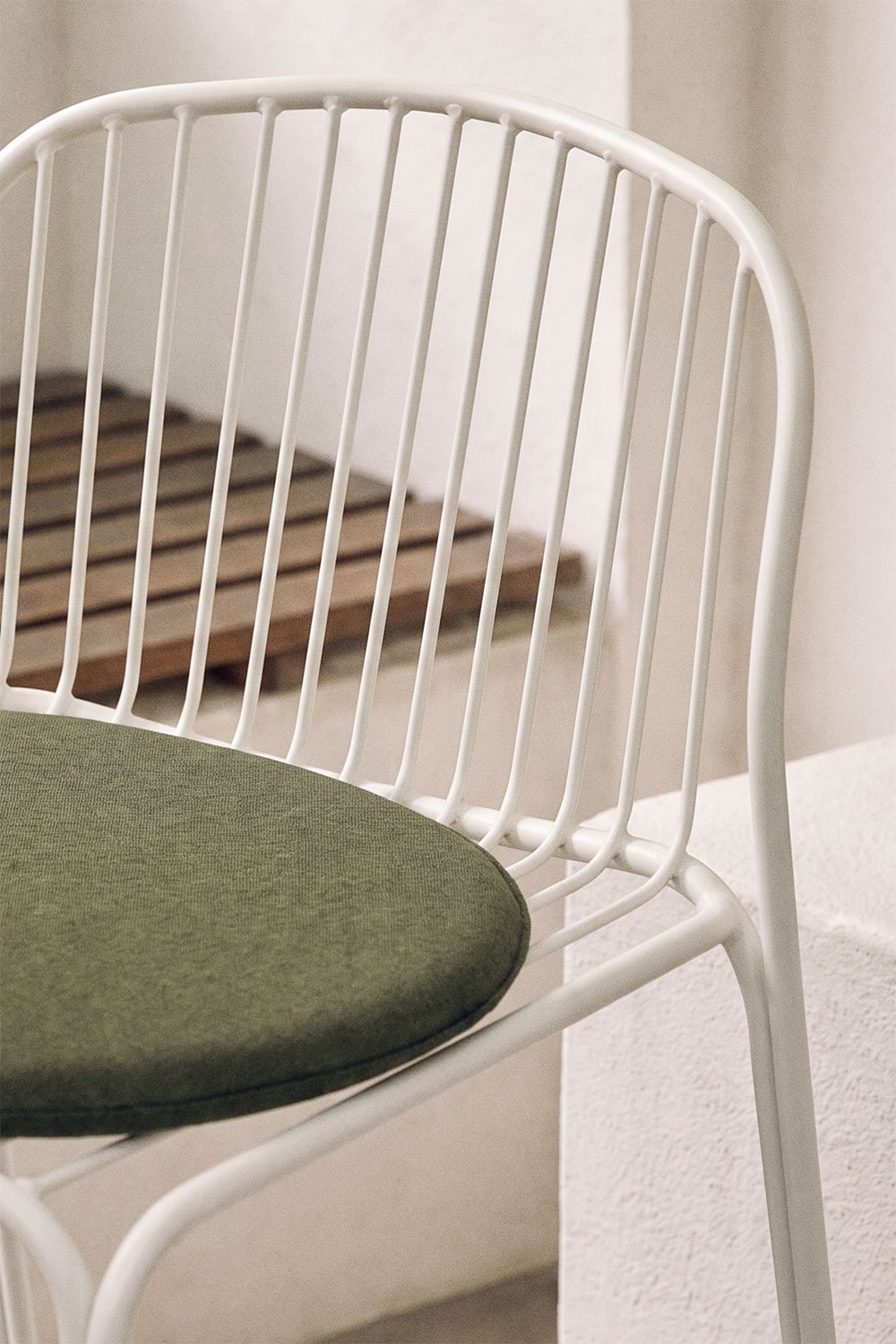 Pack de 4 tabourets de jardin hauts en acier Anerina, image de la galerie 2