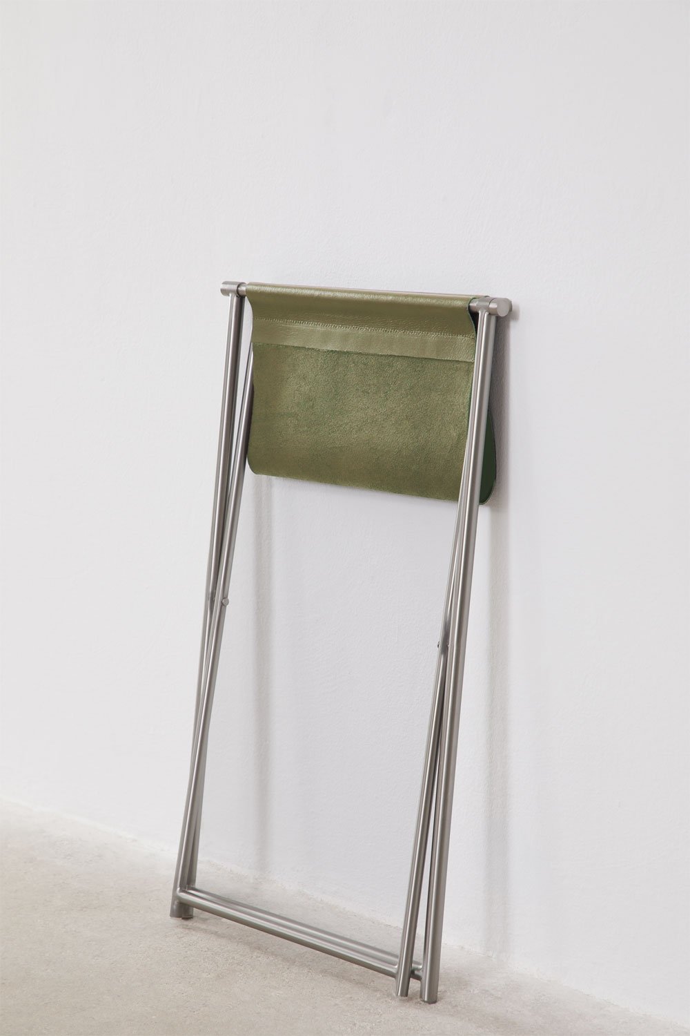 Tabouret bas pliant 50 cm en cuir et acier inoxydable Dravena, image de la galerie 9