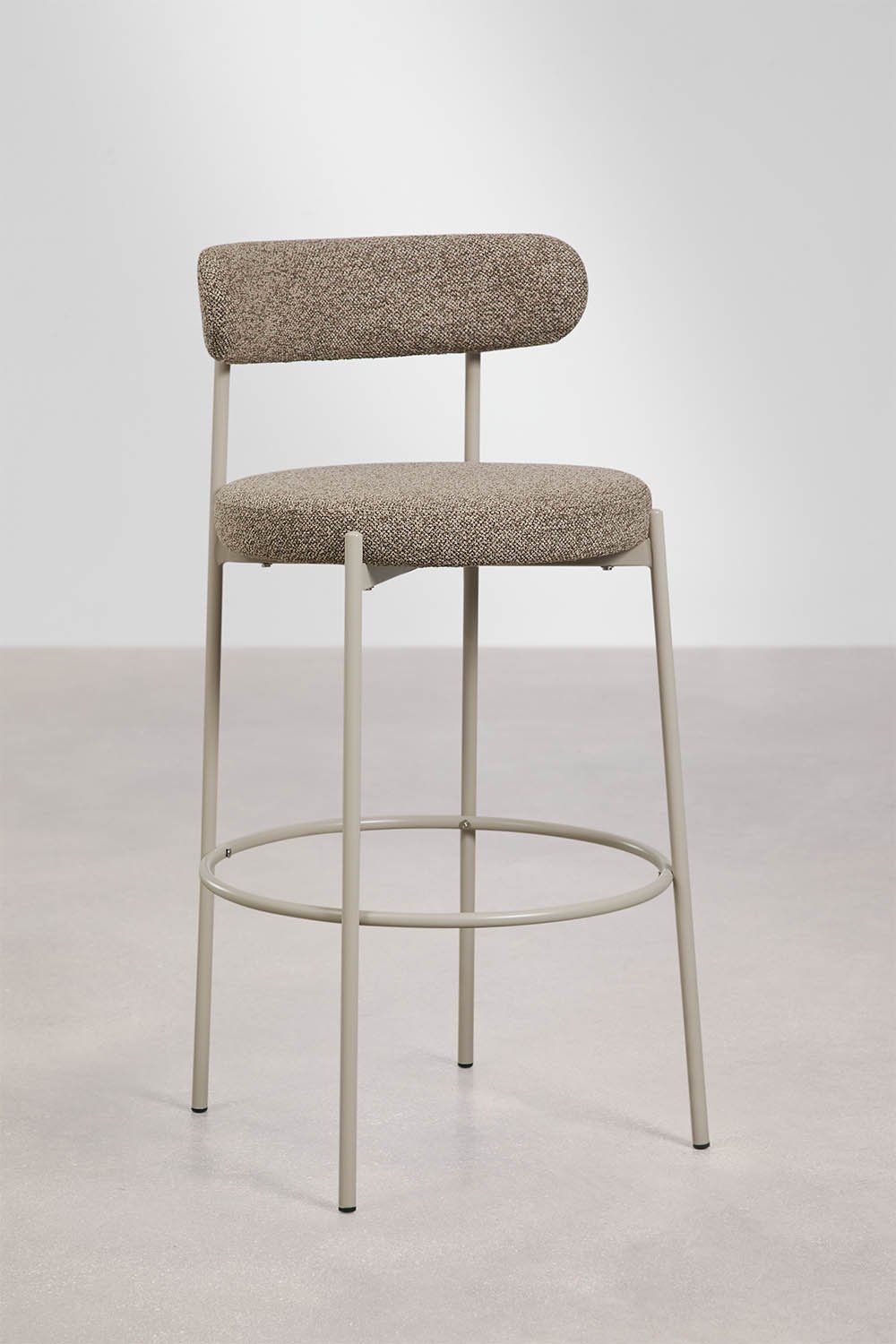 Tabouret haut avec dossier en tissu bouclé Brim, image de la galerie 3