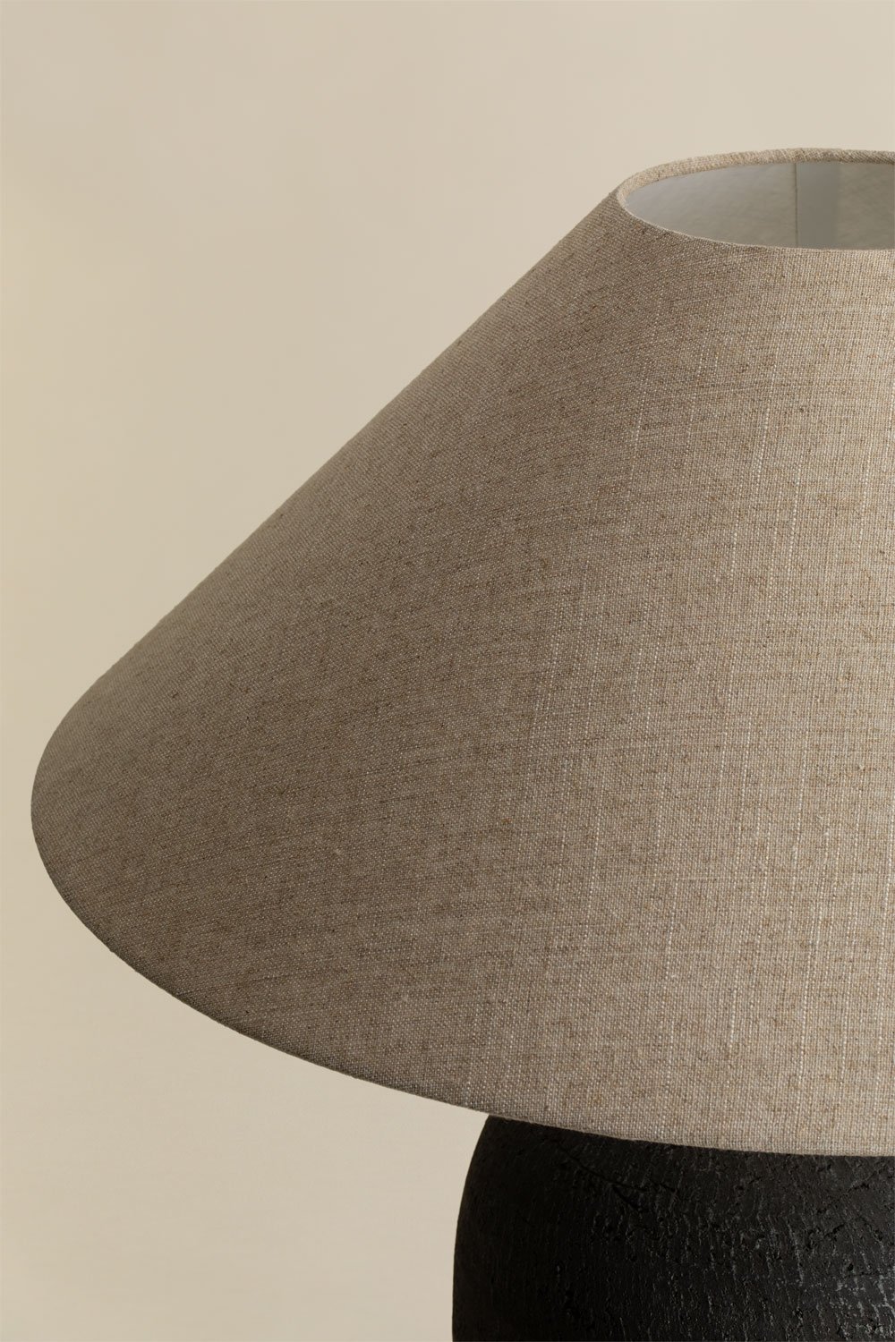 Lampe de table en lin et fibre de verre Selivan, image de la galerie 6
