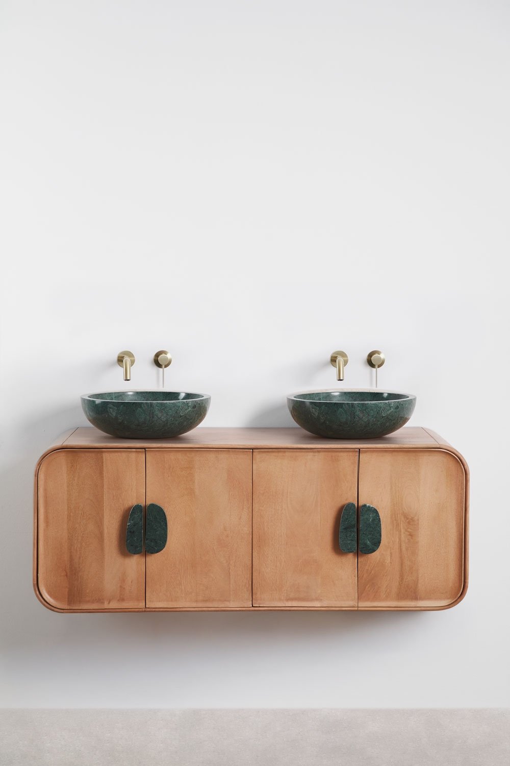 Ensemble meuble de salle de bain double suspendu 130x45 cm en bois de manguier et pierre naturelle Kivalina, image de la galerie 3