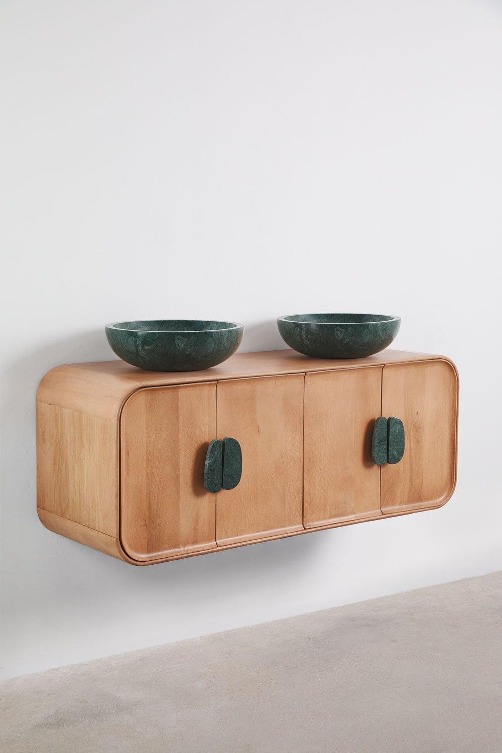 Ensemble meuble de salle de bain double suspendu 130x45 cm en bois de manguier et pierre naturelle Kivalina, image de la galerie 3