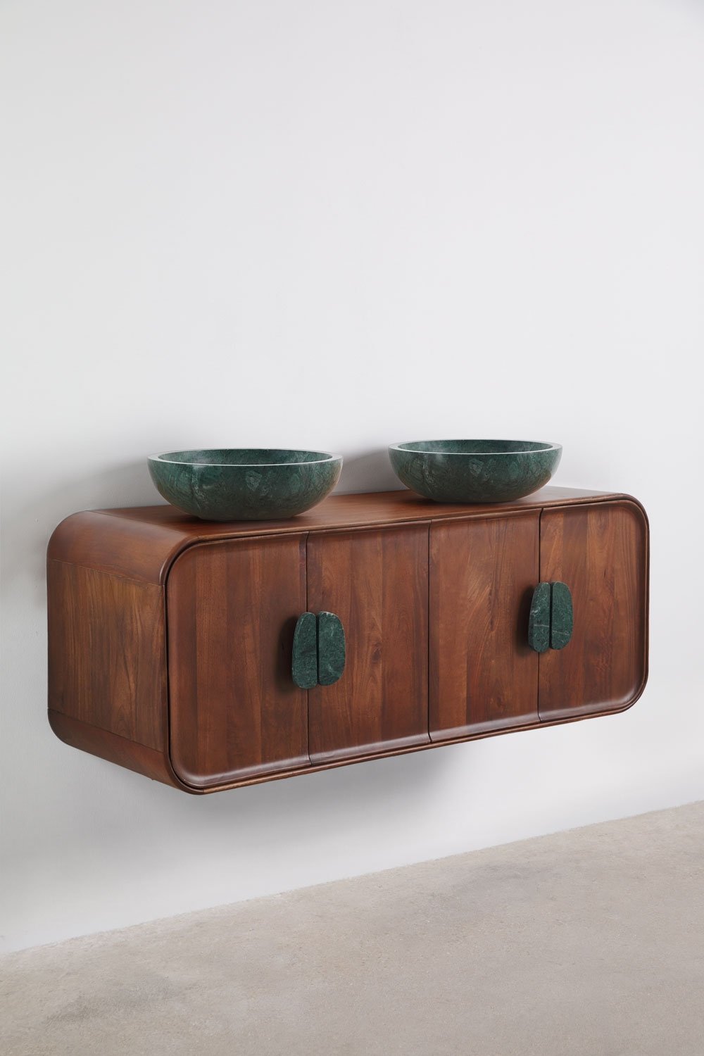Ensemble meuble de salle de bain double suspendu 130x45 cm en bois de manguier et pierre naturelle Kivalina, image de la galerie 4