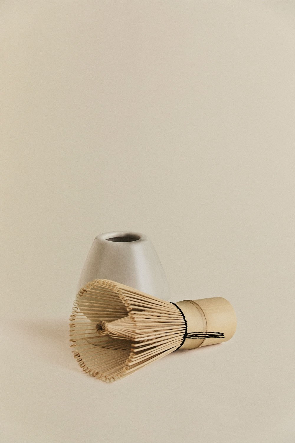 Set de thé matcha en céramique Nekaire, image de la galerie 7