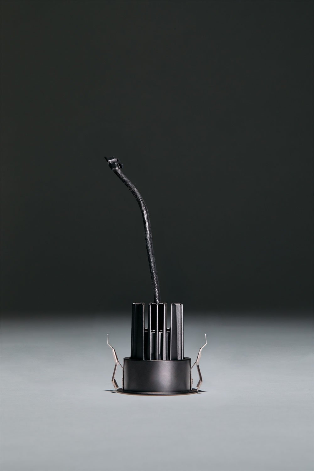 Pack de 4 downlights LED encastrables avec cadres Ø3 cm en aluminium avec allumage et extinction progressifs Luisiana, imagen de galeria 5