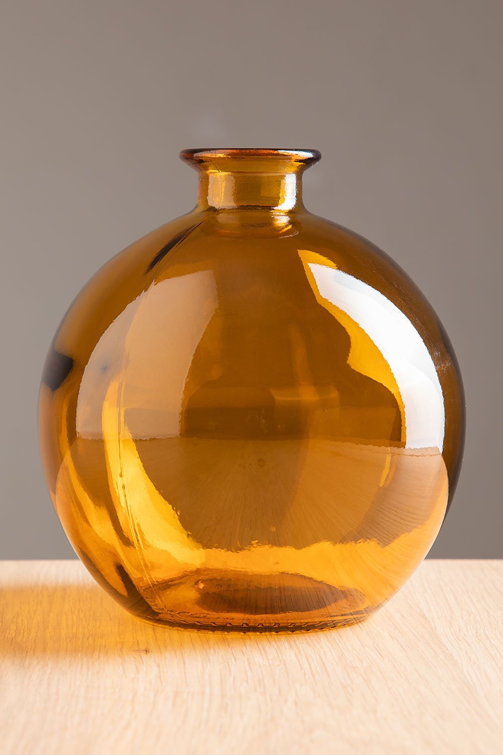 Vase en verre recyclé Kimma, image de la galerie 3