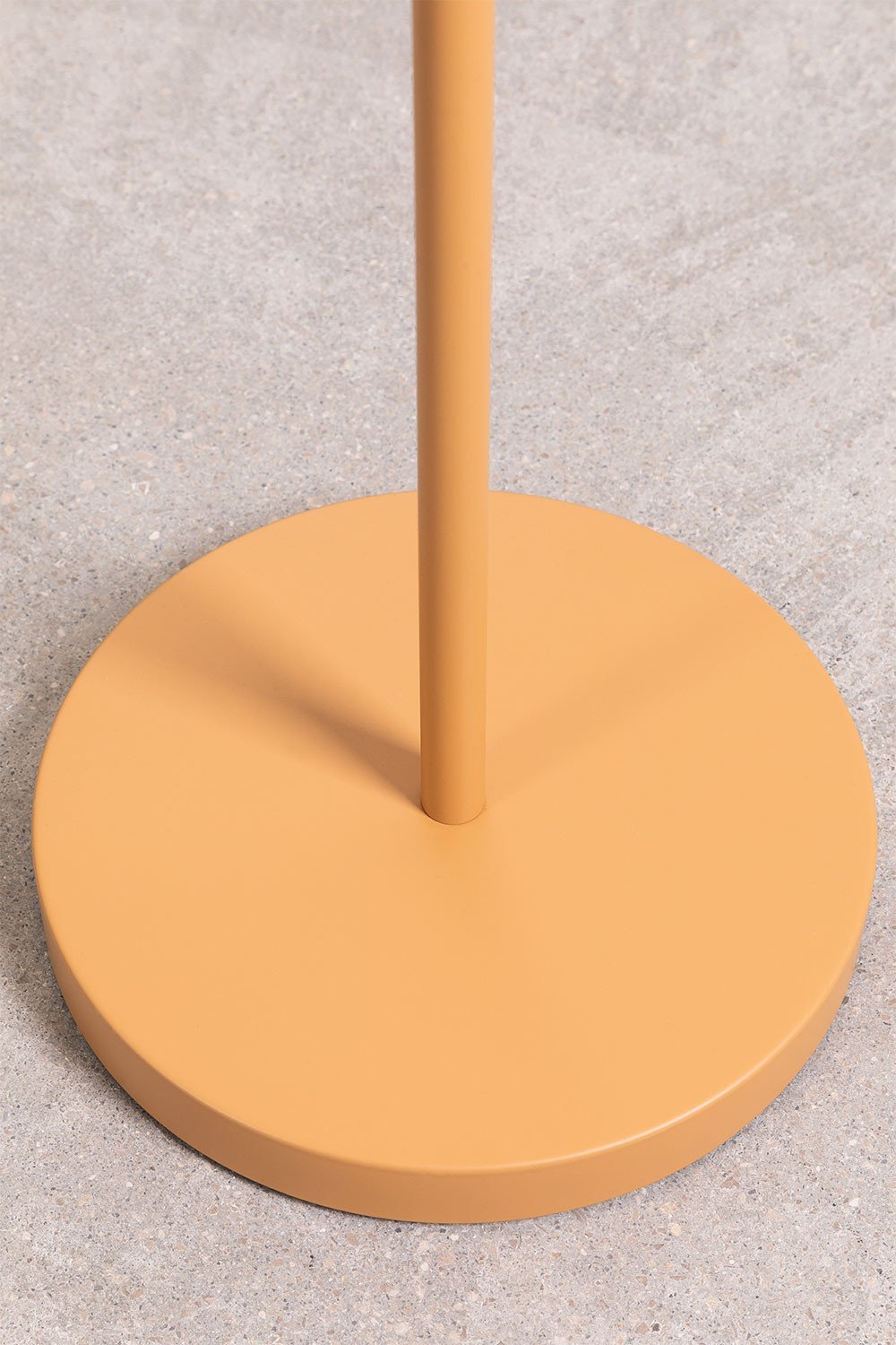 Lampe sur pied orientable en fer Charlotte, image de la galerie 7