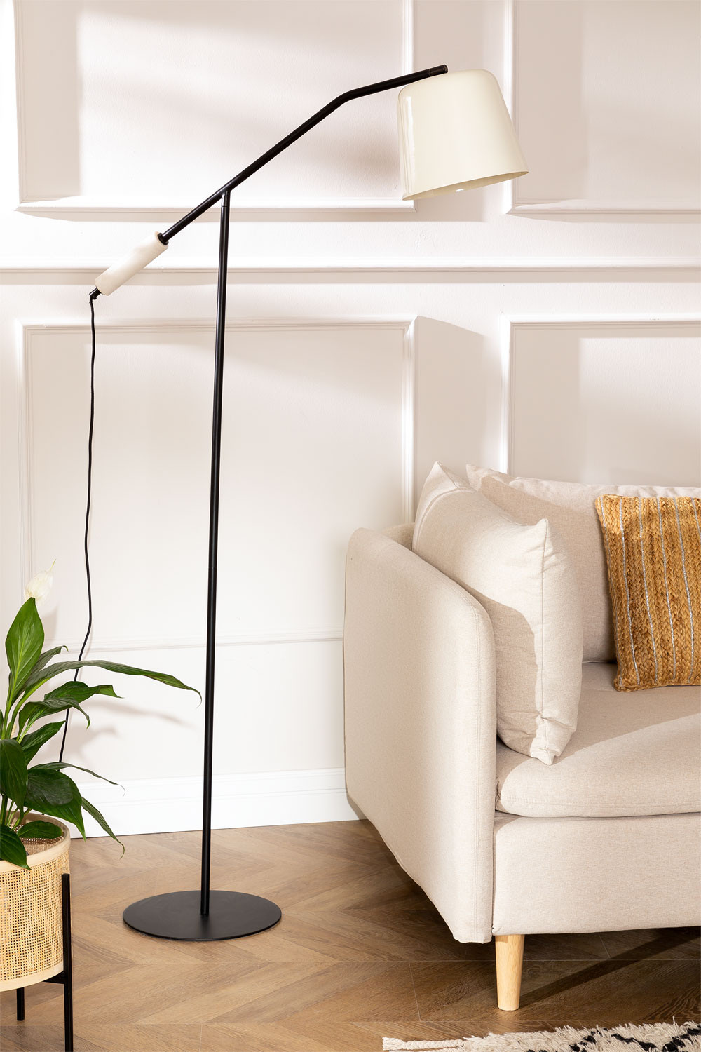 hatherleigh 69 task floor lamp