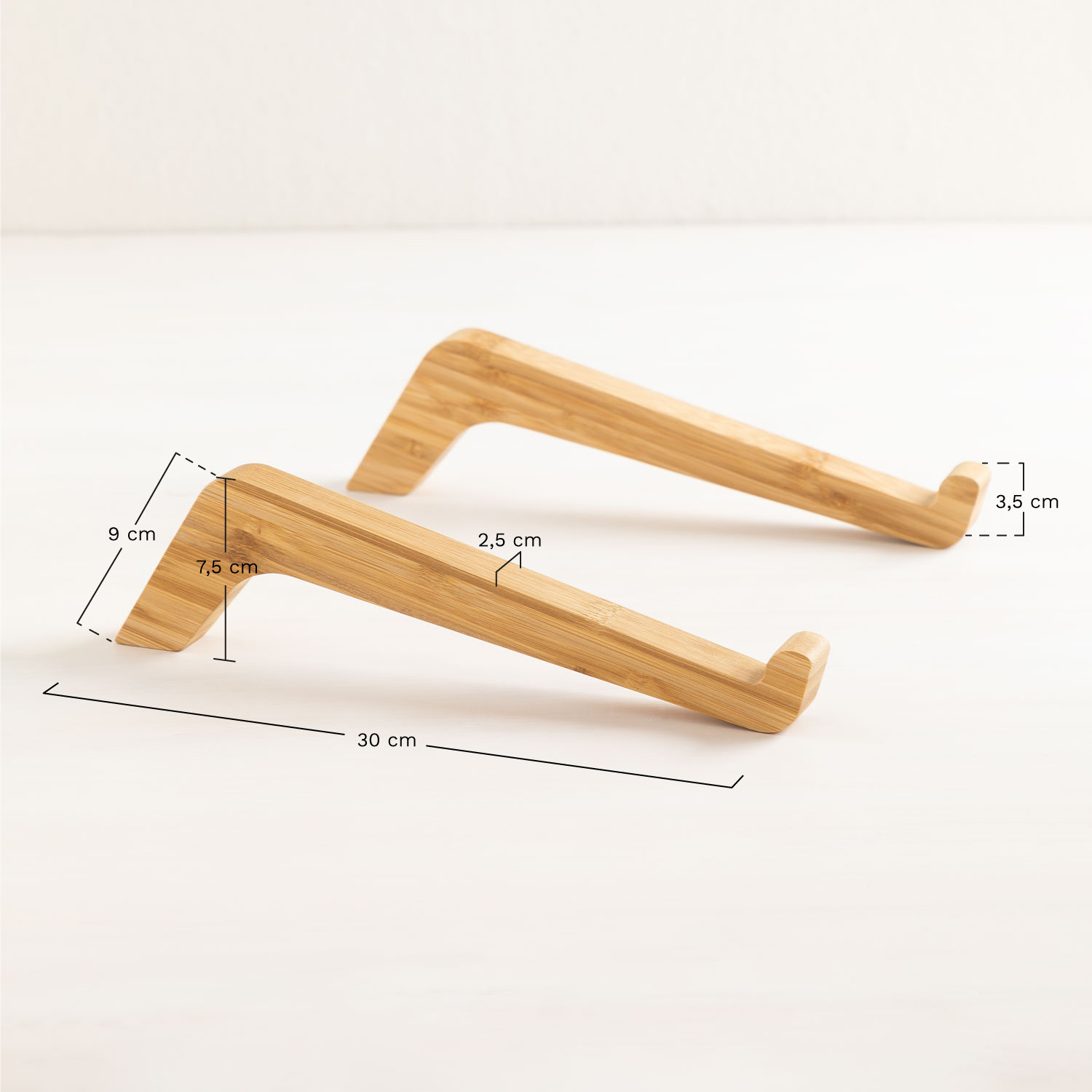 Bamboo Laptop Stand Ukara , medidas