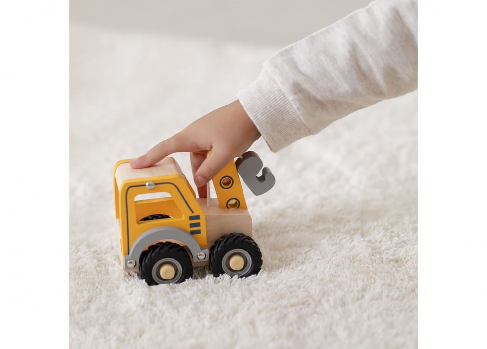 Gerald Kids wooden crane