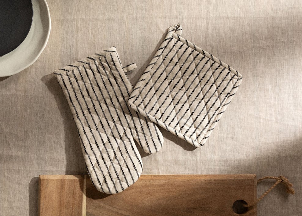 Oziel oven glove and cloth set