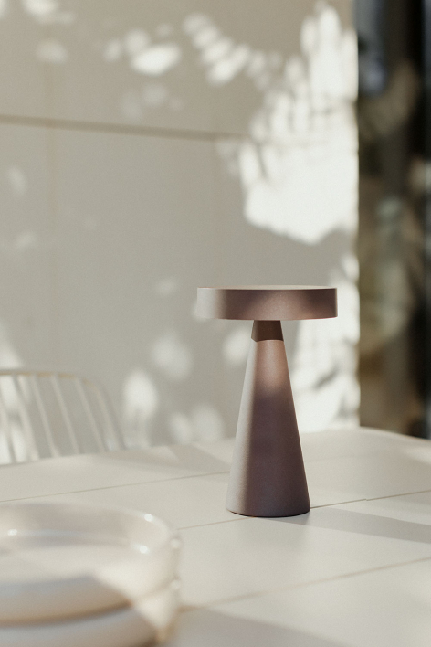 Wireless LED Outdoor Table Lamp in Iron Catinca