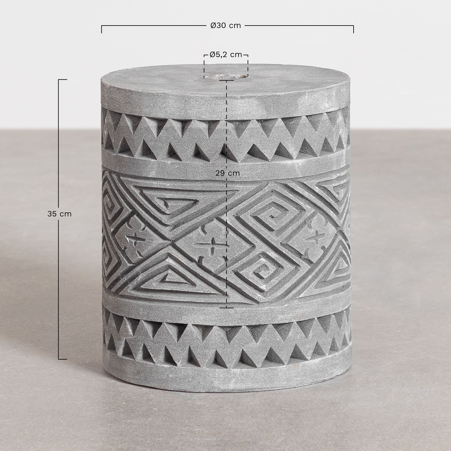 Okeke Cement Umbrella Base, medidas