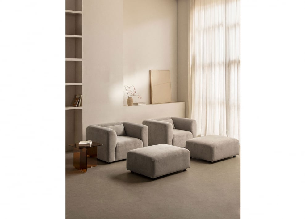 Living room set with 2 armchairs and 2 Fogler poufs